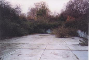 Southwark Park - derelict lido 2001